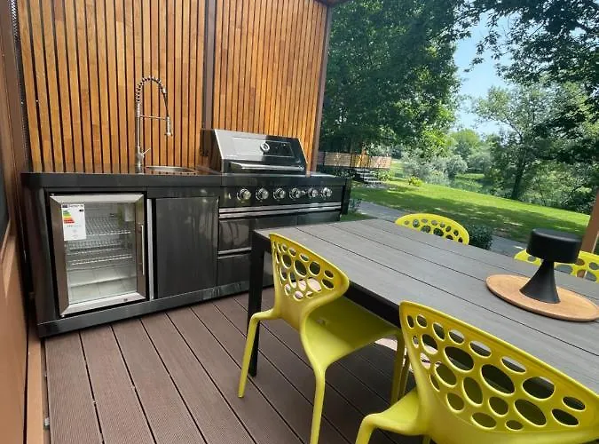 Big Berry Kolpa - Isabella Premium House *